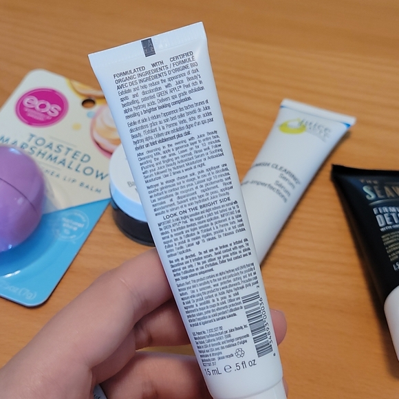 Clean skincare sample lot - Picture 9 of 10